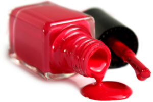 Nagellack verschüttet? So bekommst du ihn aus Teppich und Textilien